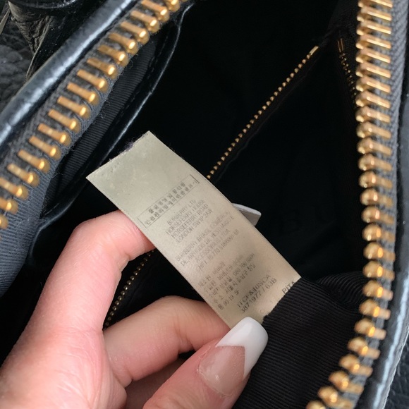 Burberry Chunky Handbag - Picture 6 of 6